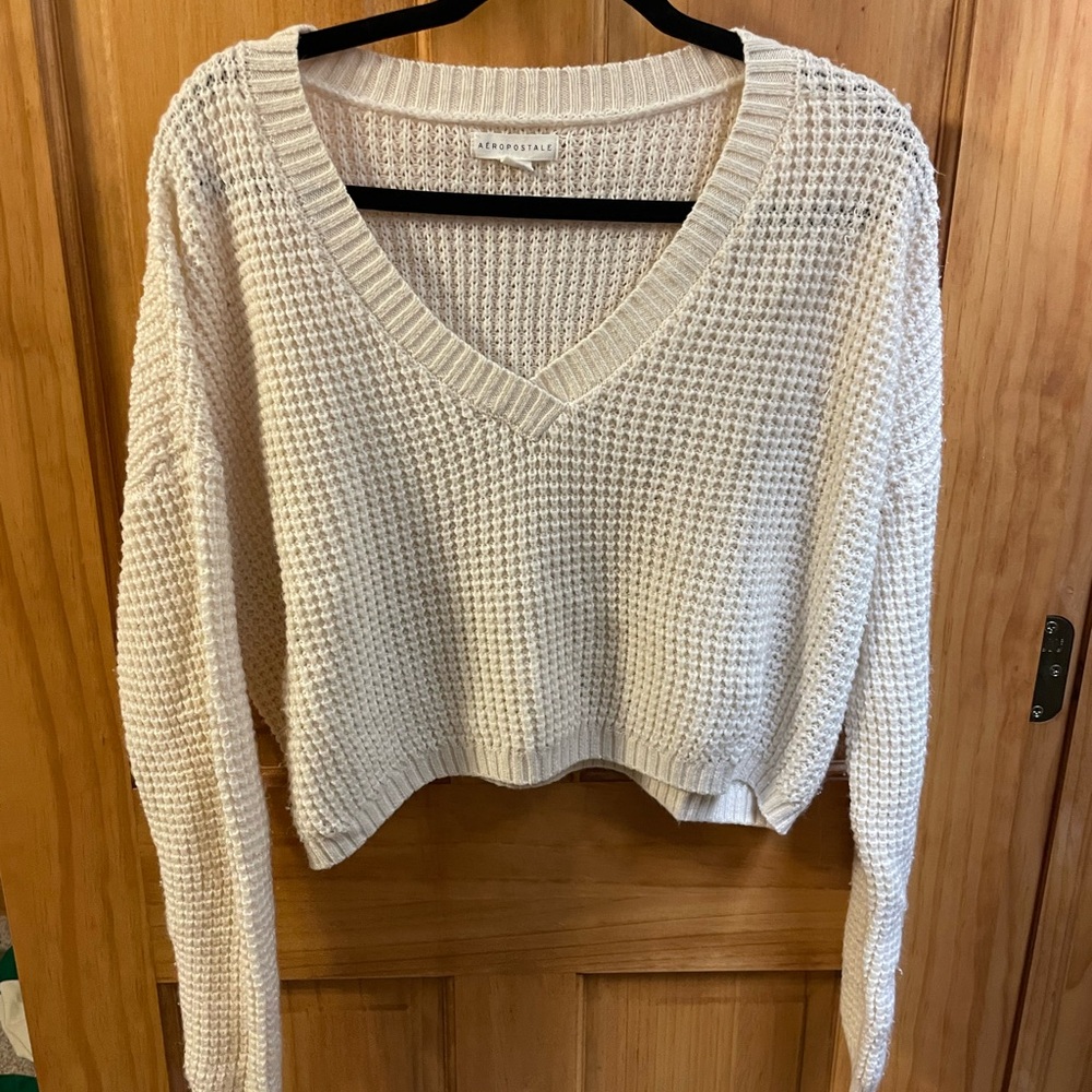 Aeropostale Women's Off-White V-Neck Cropped Sweater